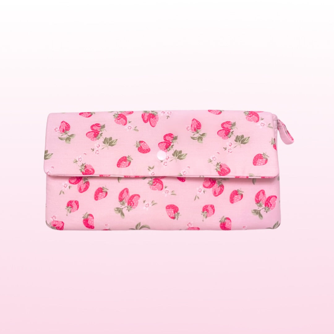 Strawbie Switch Travel Case