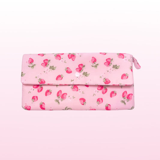 Strawbie Switch Travel Case